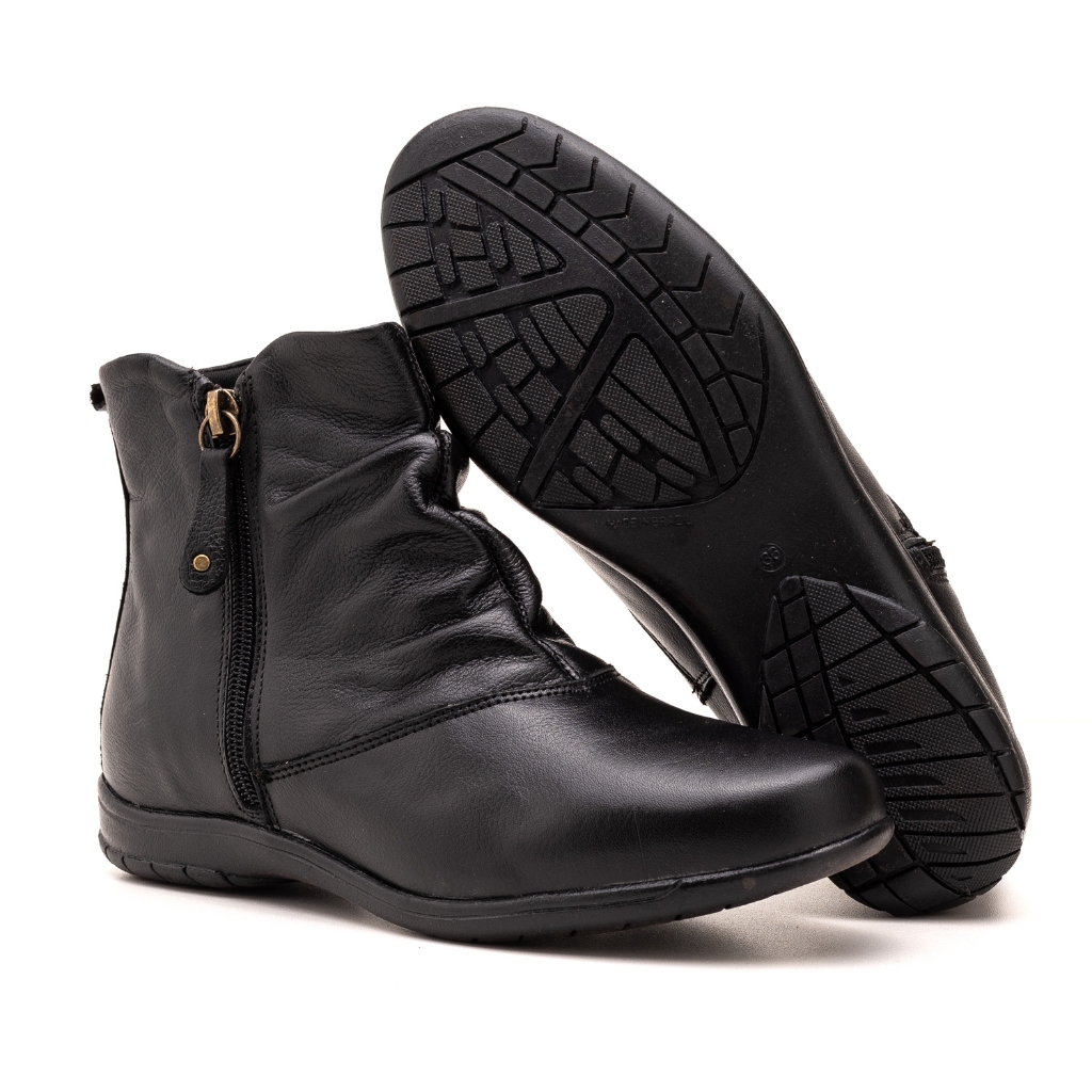 Bota Botinha Feminina em couro conforto Cano Curto Sem Salto Moda Inverno Fechamento em zíper
