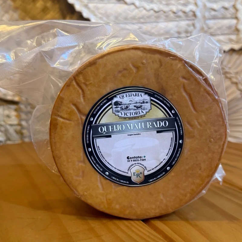 Queijo Tipo Defumado e Maturado 500g Sabor Intenso