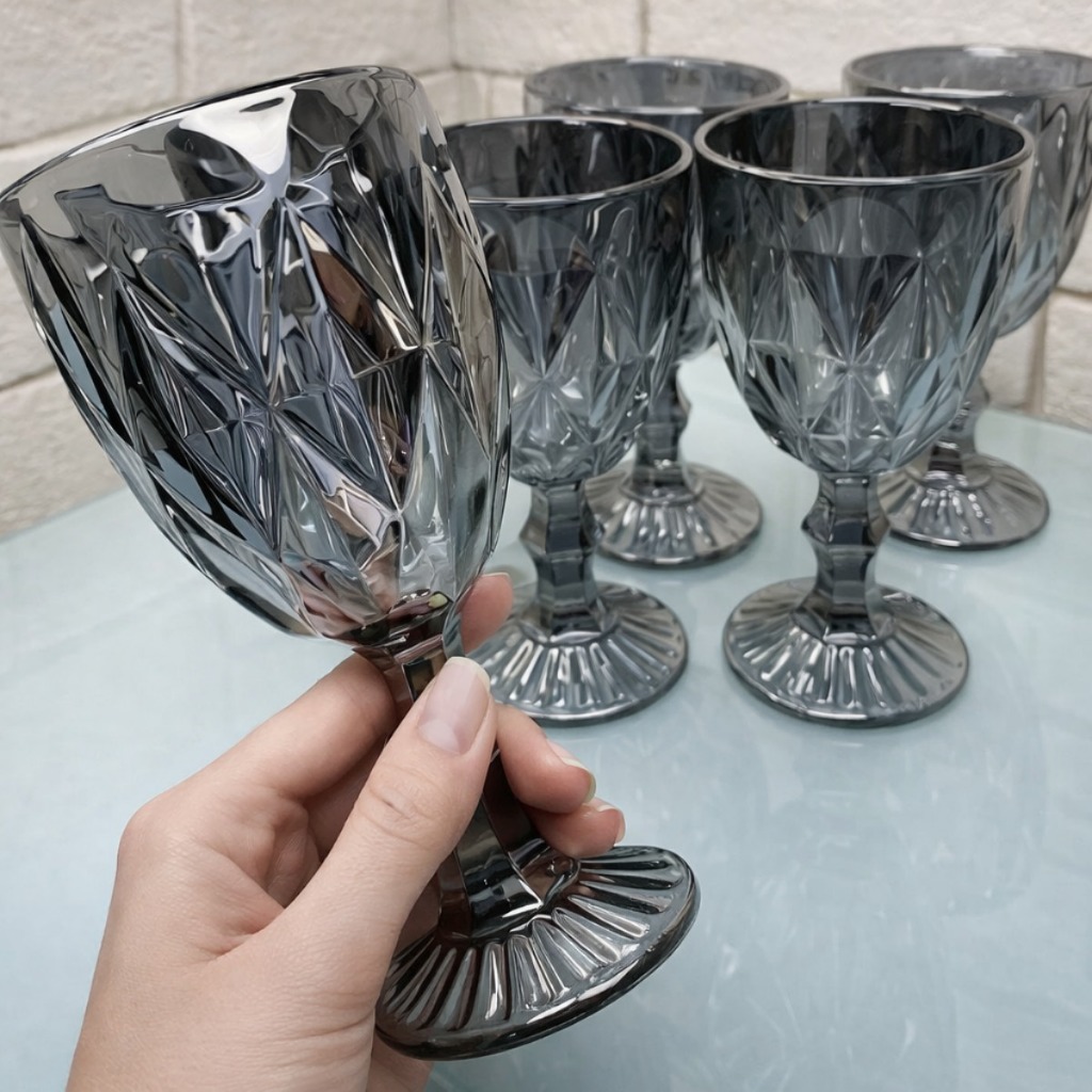 Kit Taças Diamond Fumê 340ml  Jogo De Copo Decorativo Conjunto Diamante Mesa Posta Luxo Premium