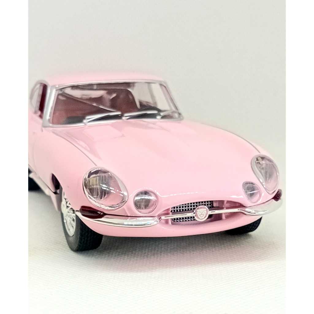 Miniatura Carrinho Metal Escala 1/24 Jaguar E-Type Serie 1 Abre As Portas