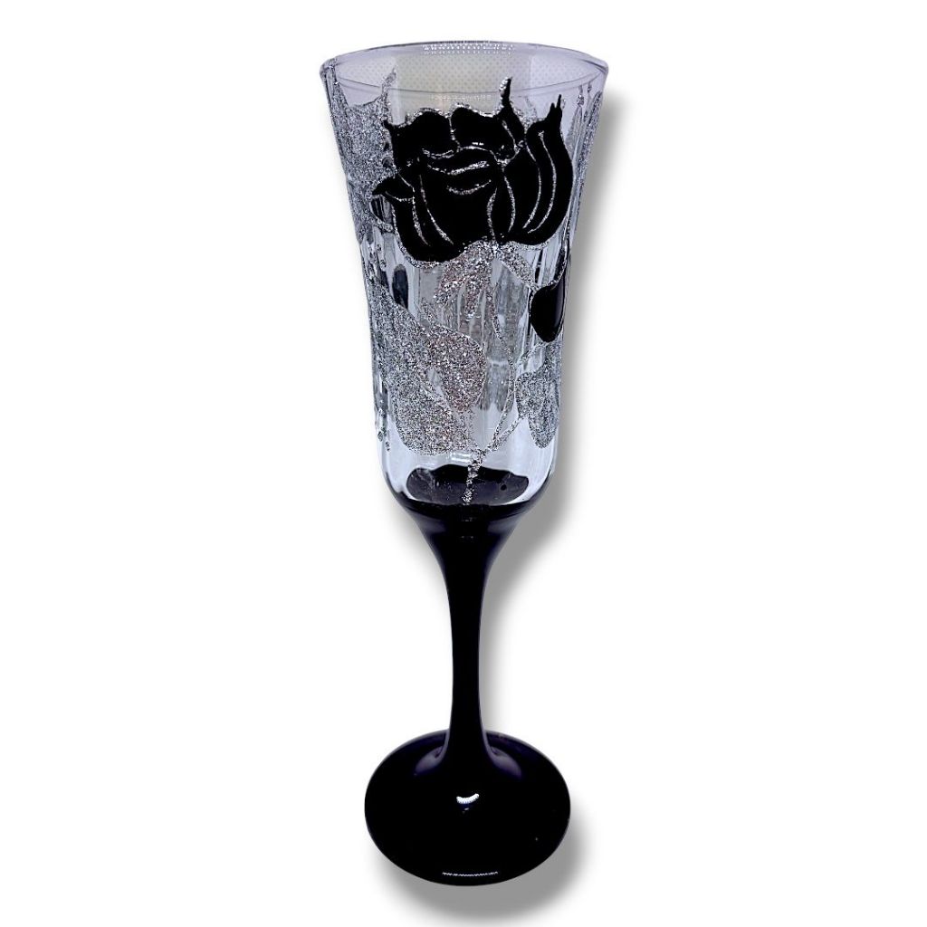 Taça Pomba Gira Flor Prata e Preta Padilha Mulambo Rosa Caveira Sete Saias Ritual - Copo Altar Umbanda Oferenda
