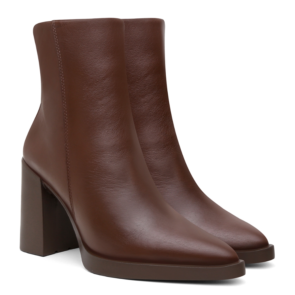 Bota Cano Curto Couro Legítimo Malu SB Shoes Bico Fino Clássica Salto Grosso