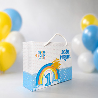 "Sacolinha Lembrancinha Infantil Meu Raio de Sol /1 aninho/montada | Festa Menino | Tema Arco-Íris e Sol"