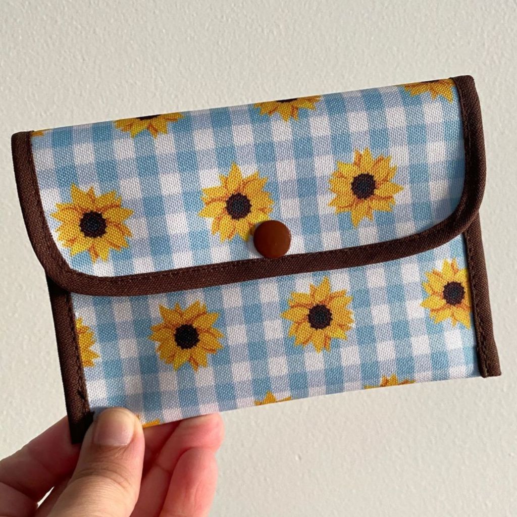 Carteira Pequena Porta Documentos, Mini Necessaire Porta Absorvente Impermeável Envio Rápido