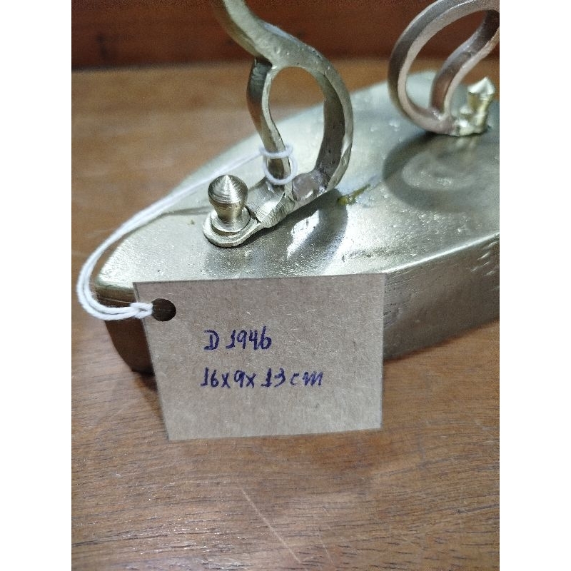 Ferro de Passar Roupa Antigo 1946 em Bronze Original - 80 Anos - Peça de Coleção Vintage