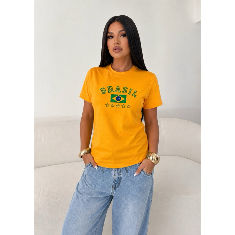 Camiseta T-Shirt Feminina Bandeira do Brasil Estilosa Confortável Perfeita para Copa