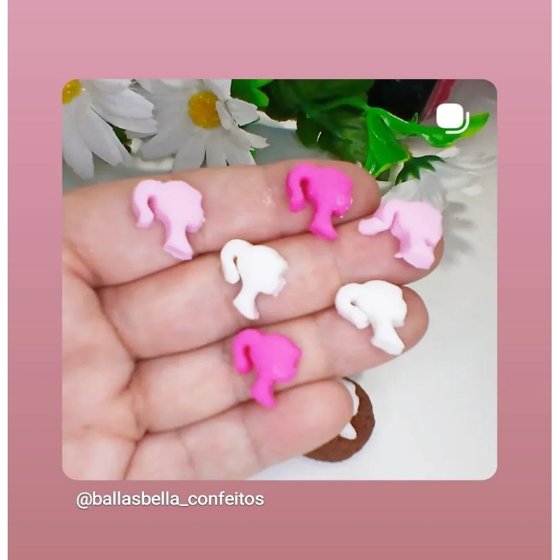 Confeito de açúcar barbie/decoração de brigadeiros/pronta entrega