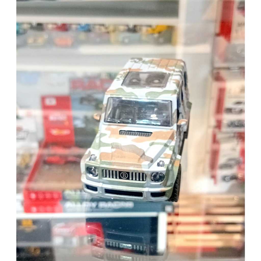 Miniatura Mercedes Bens G63 Camuflado 1:36 metal Diecast colecionável