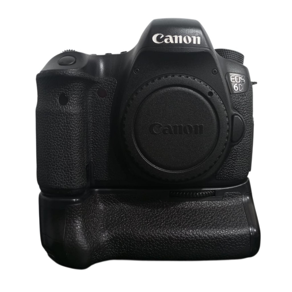 Canon 6d (corpo) Grip e — R$ 4.690,00 em Shopee