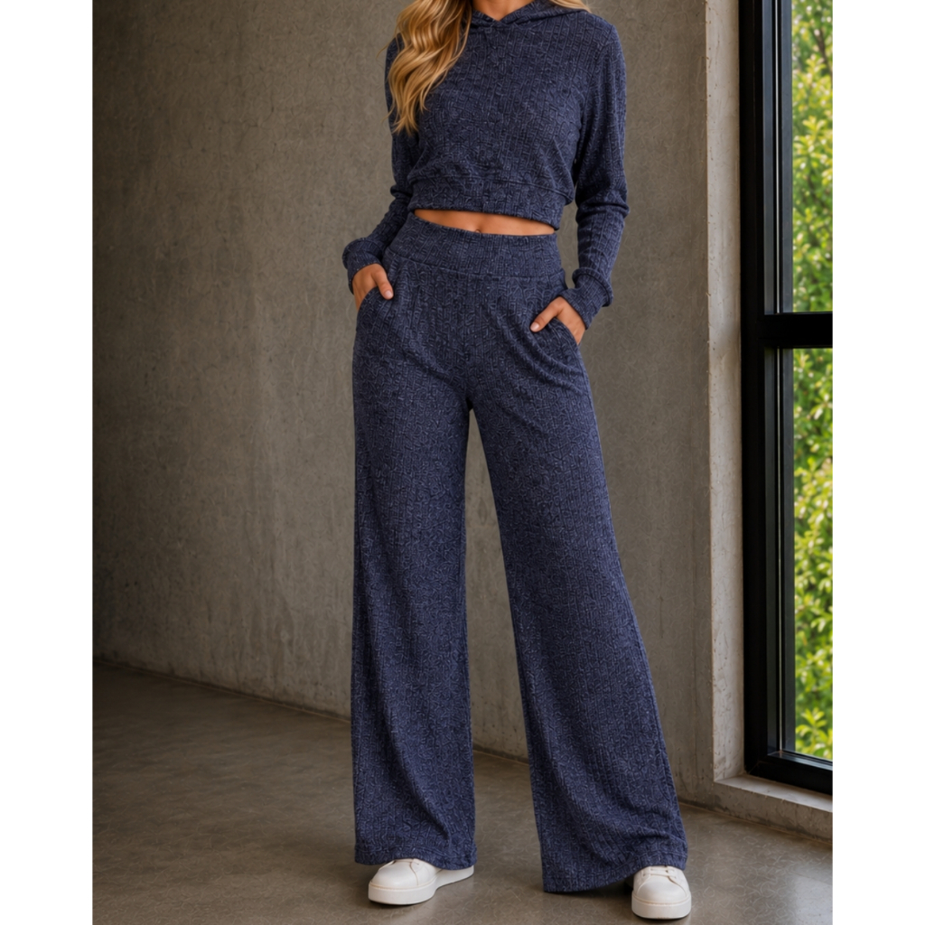 Conjunto Feminino Ribana Canelada Cropped Com Capuz e Calça Pantalona Wide Leg Mesclado Confortável