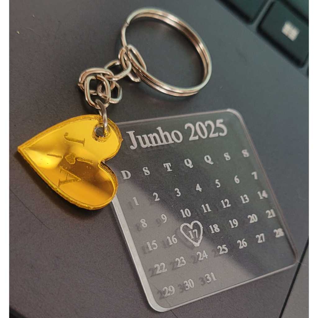 LEMBRANCINHA CHAVEIRO CALENDARIO PERSONALIZADO - CASAMENTO - NOIVADO - CASAL - ANIVERSARIO