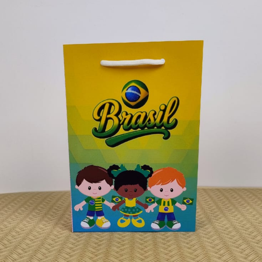 Sacola Personalizada Futebol Copa do Mundo Brasil Festa Infantil Lembrancinha PEGUE E MONTE 10/15/20/25 Pronta Entrega