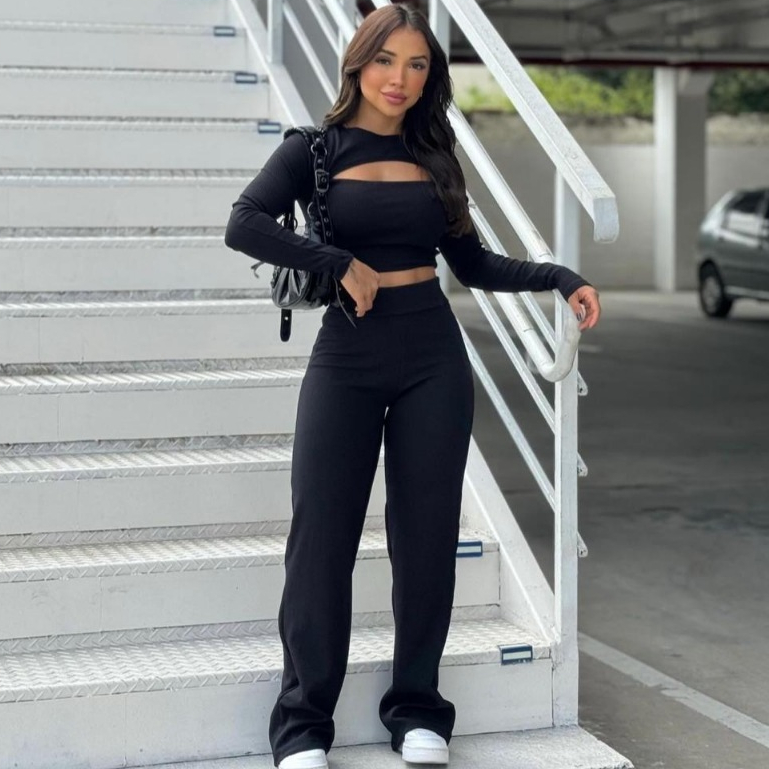 Conjunto Feminino Manga Longa Calça Flare e Cropped Adulto Inverno Frio Quentinho Quente Blogueira Casual Viral Promocao