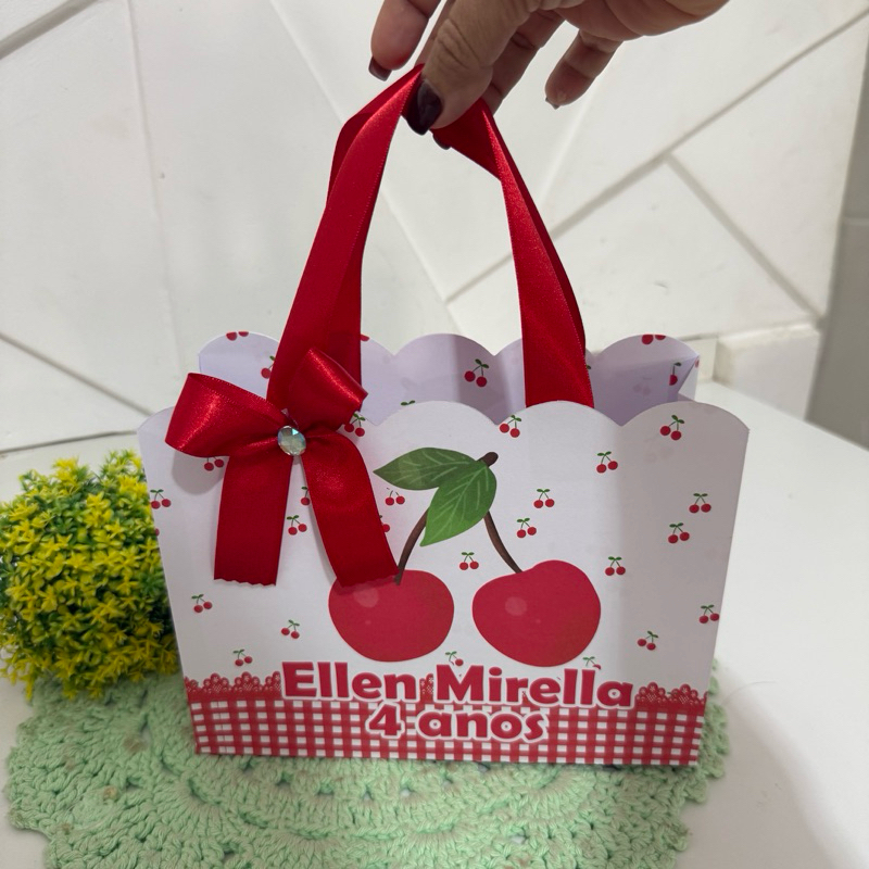 SACOLINHA PERSONALIZADA CEREJINHA - QUALQUER TEMA - LEMBRANCINHA - ANIVERSÁRIO (PEGUE E MONTE)