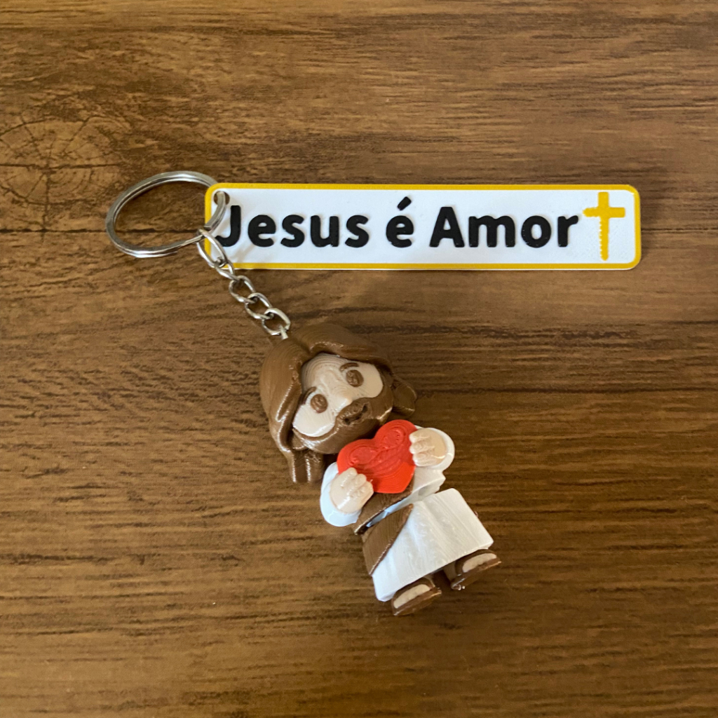 Chaveiro Jesus é Amor com Plaquinha Cruz Presente Religioso Católico Evangélico Lembrancinha Fé