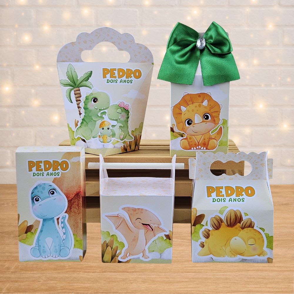 Kit de caixas Personalizadoas Dinossauros cute/ pegue e monte/festa infantil/aniversário/lembrancinhas