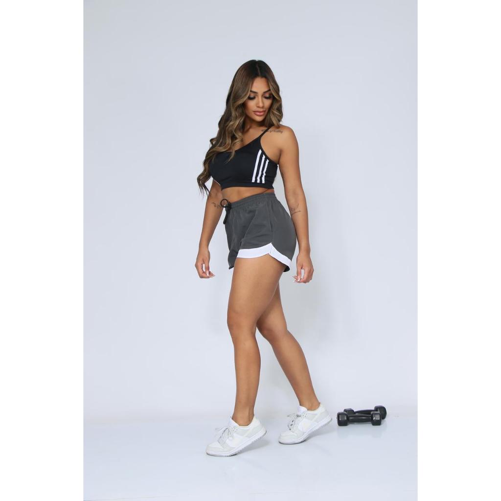 Short  Feminino Preto Esportivo Fitness Academia Corrida Treino | Bermuda Feminino com Bolso e Cintura Elástica