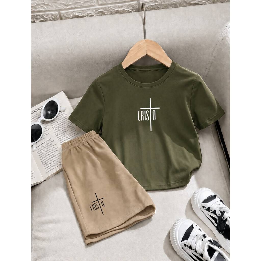 Conjunto Infantil Masculino de Verão Camiseta Básica e Short de Moletom Leve e Confortável Estampa Religiosa Cristo