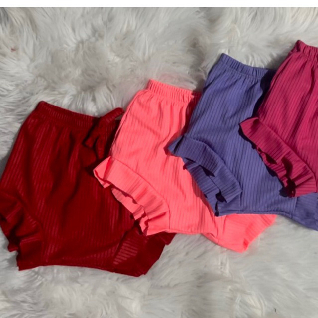 tampa fralda baby cores linda e vibrantes para princesa arrasar é super confortável para uso de dia dia