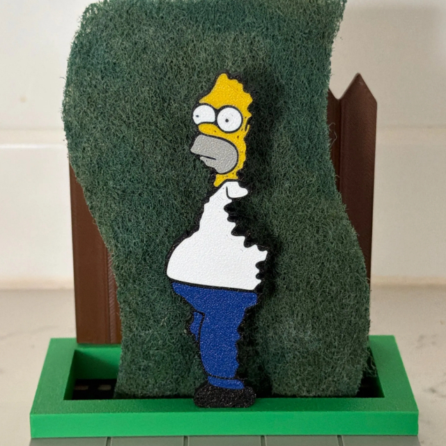Porta Esponja Homer Se Escondendo na Moita – Suporte Divertido para Pia