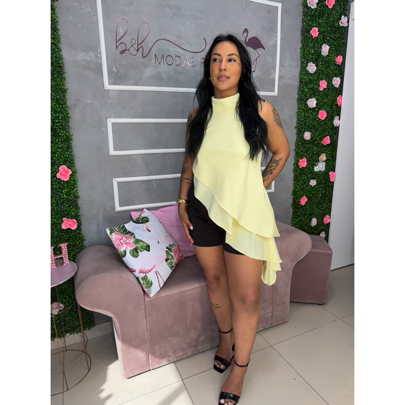 Blusa Feminina Gola Alta Assimétrica  Frente Única Bata sofisticada Elegante Tendência