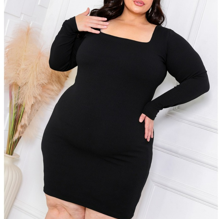 Vestido Feminino Plus Size Decote Quadrado Manga Longa Preto Tecido Anarruga Premium