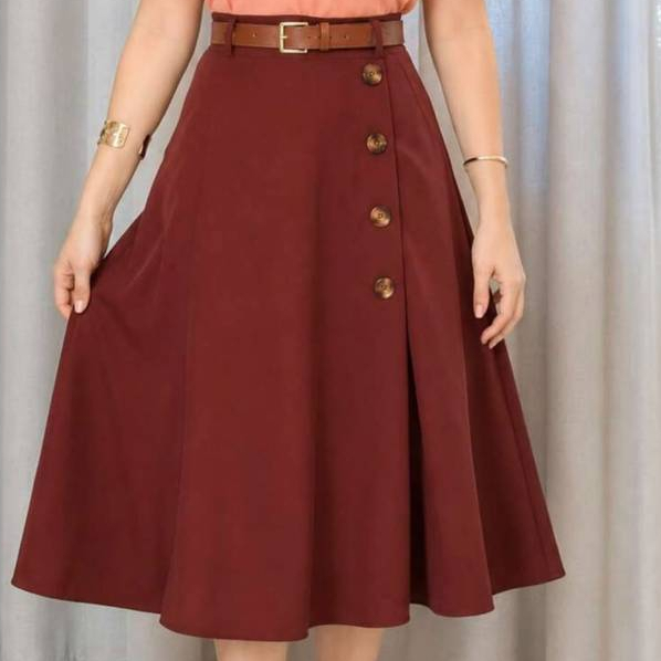 Saia Midi em Tecido Alfaiataria com bolsos e botões elegantes