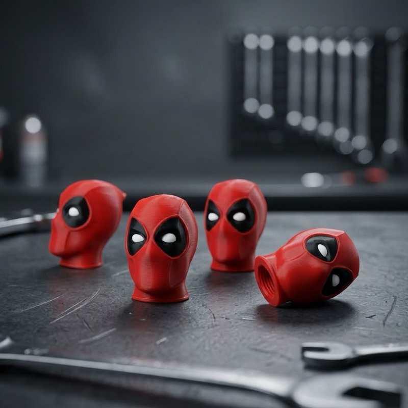 Kit 4 Tampinhas de Válvula de Pneu Deadpool Carro Moto Bico Luxo Decorativo