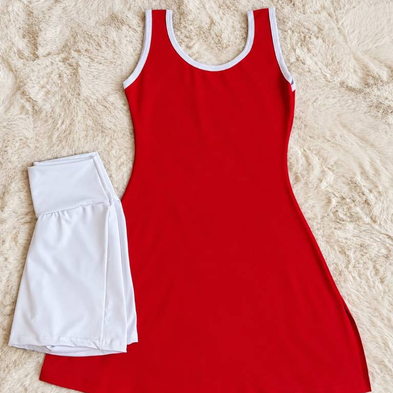 Vestido regata esportivo com abertura lateral com shorts — imagem 2 de 2