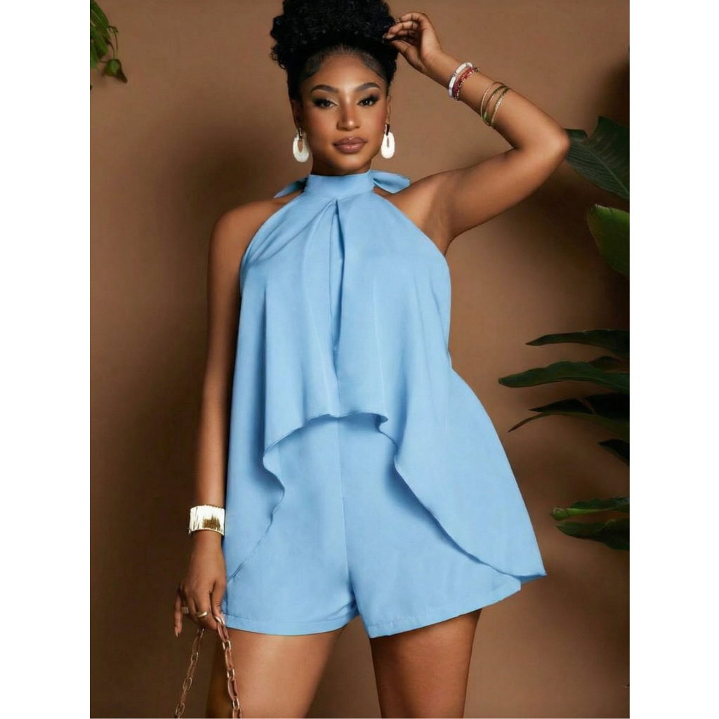 Macaquinho Plus Size Frente Única Costas Aberta