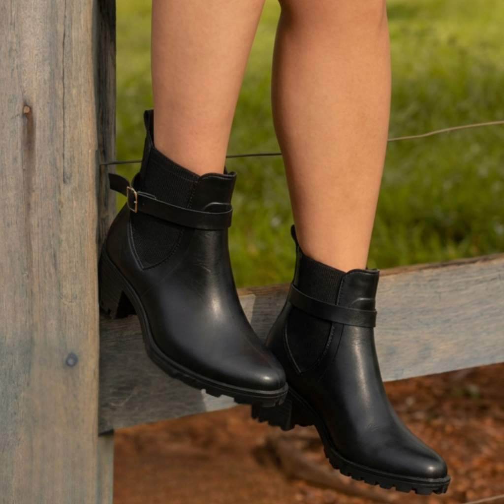 Detalhes do Galochas Fashion Femininas | Estilo e Proteção para os Dias de Chuva