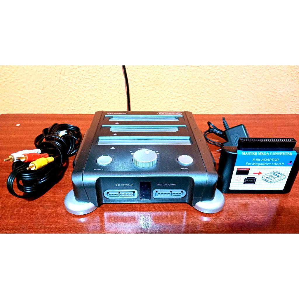 Console Hyperkin RetroN 3 - Super Nintendo, Mega Drive, NES, Master System, Game Boy e Game Boy Color + Adaptador Master