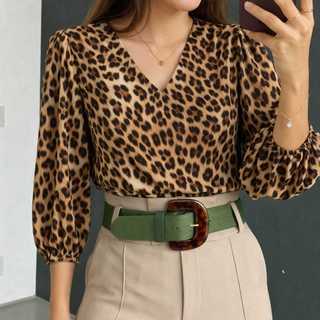 Blusa Feminina Manga 3/4  frente V Moda Evangélica  Social e Elegante