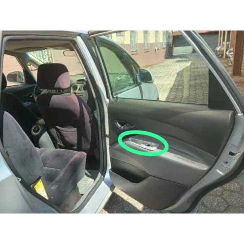Moldura do botão do vidro elétrico traseiro direito JAC J6.