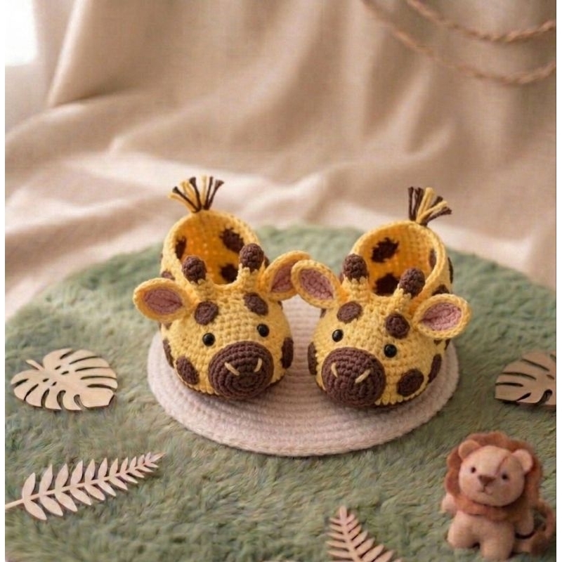 sapatinhos de bebê em crochet savanna africana