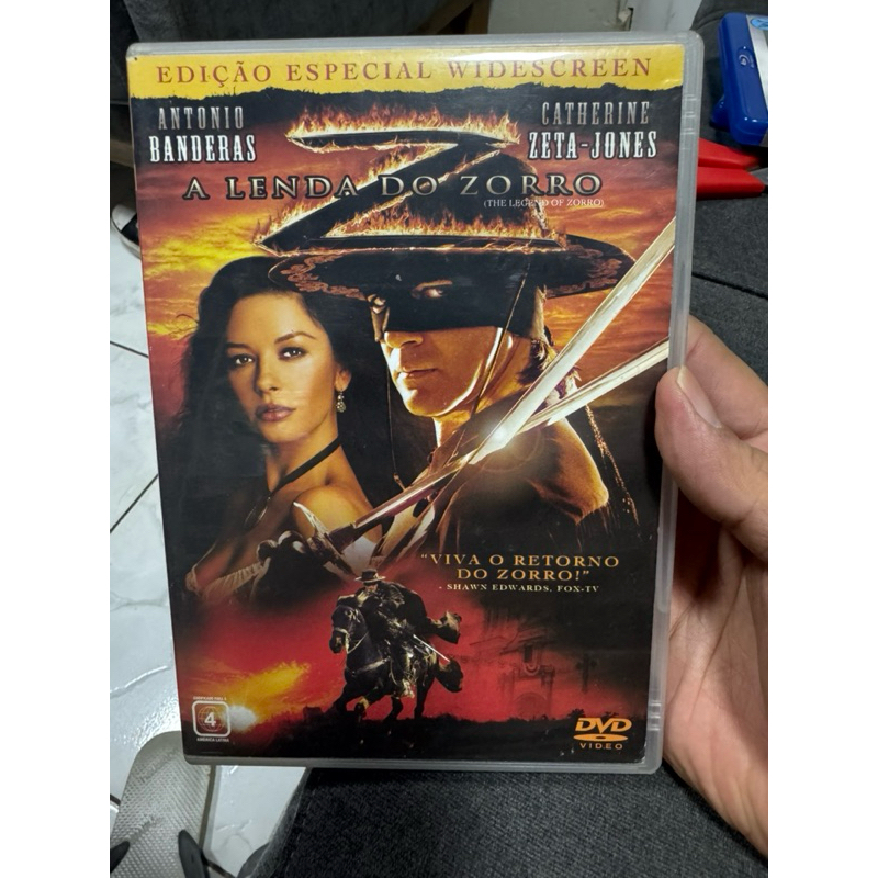 dvd A Lenda do Zorro - original e dublado - fotos reais