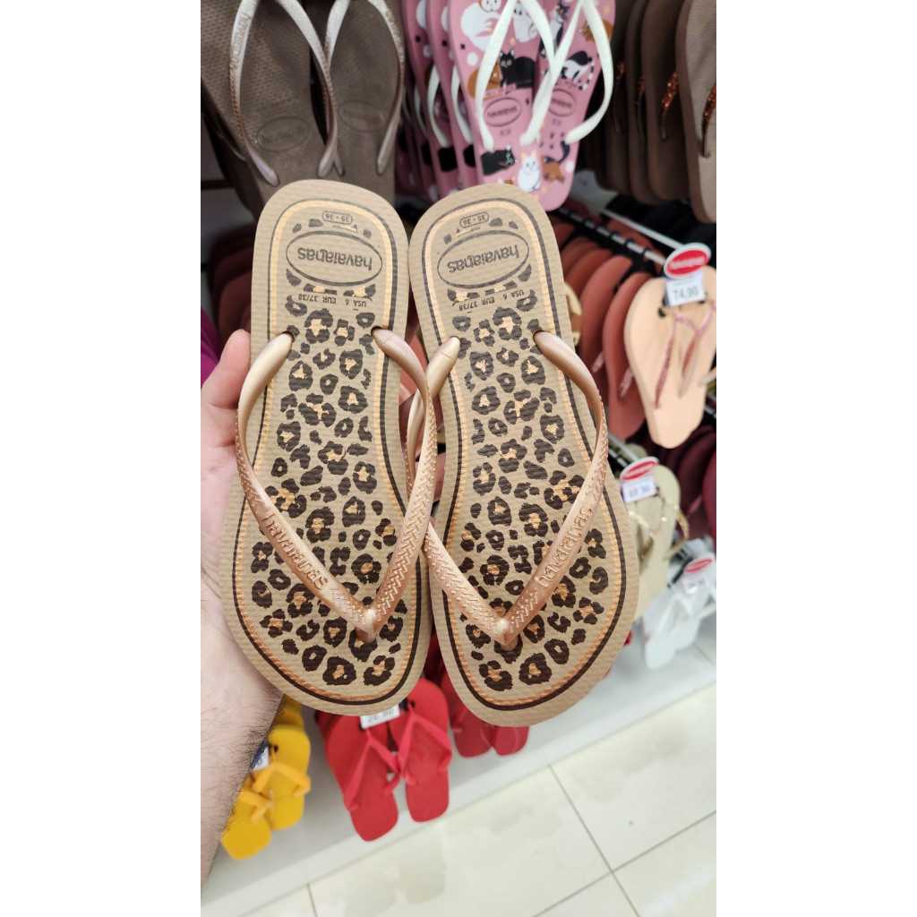 Chinelo havaianas Slim Animals Rose Gold Original lançamento Estampa onçinha