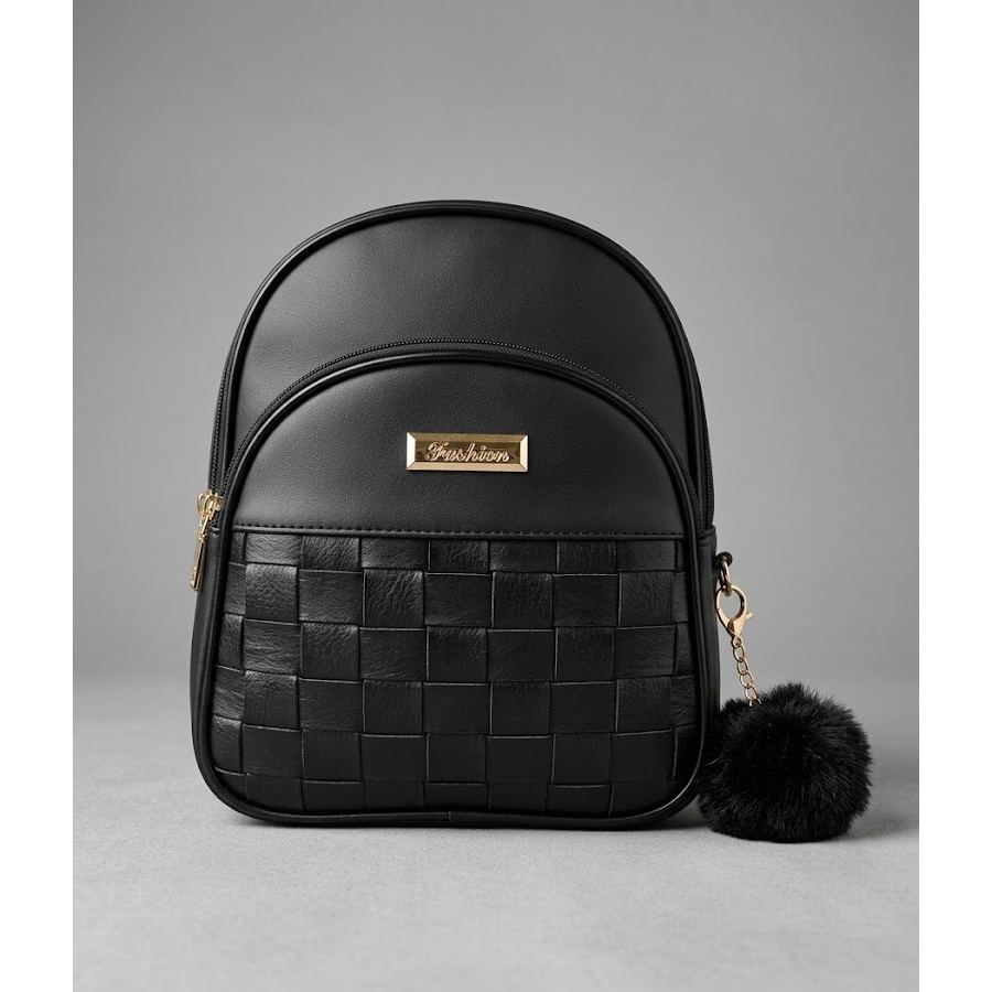 Mochila Feminina Mini Mochilinha Luxo Couro Sintético Trançada Casual Blogueira + Chaveiro Pompom