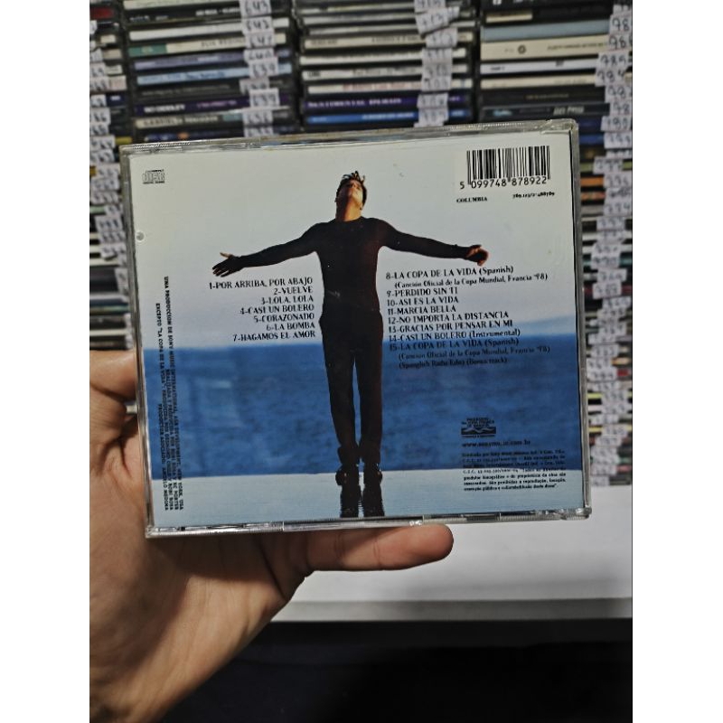 CD RICKY MARTIN - VUELVE - DISC COMPACT - CD Usado conservado - REF:CD 864