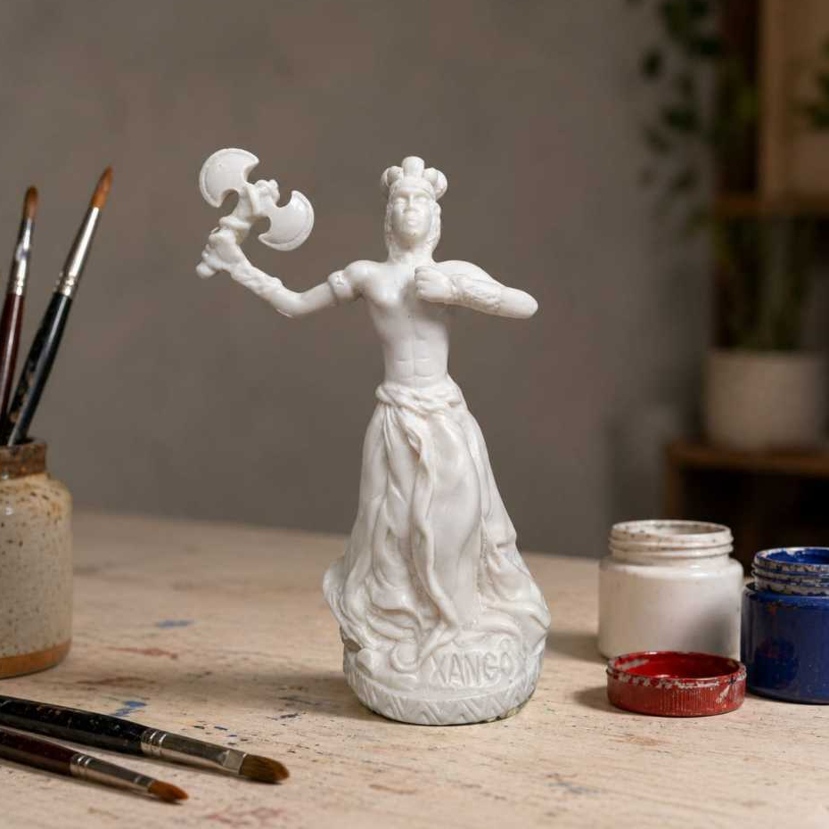 Imagem Xangô 15cm em Resina para Pintura – Orixá com Machado para Artesanato, Personalização e Decoração