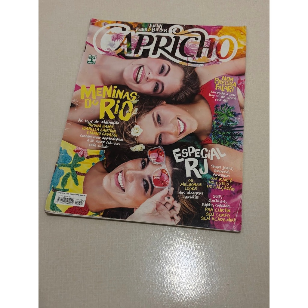 Revista Capricho 1208 Manu Gavassi (com pôster de Justin Bieber)