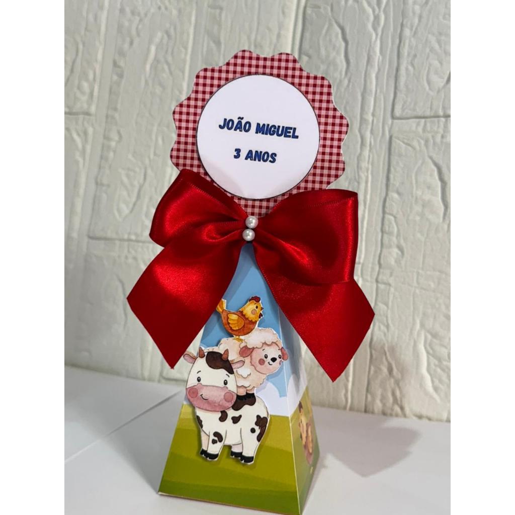 Caixa Pirâmide  Fazendinha / Fazendinha Personalizada/Lembrancinha de Festa /Aniversário/Personalizados para festas