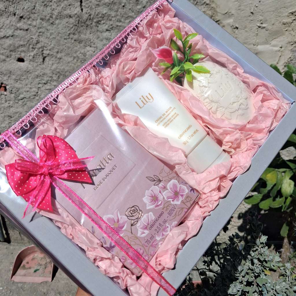 Presente Floratta Rose Bouquet + Creme de Mãos Lily + Sabonete Lily O Boticário