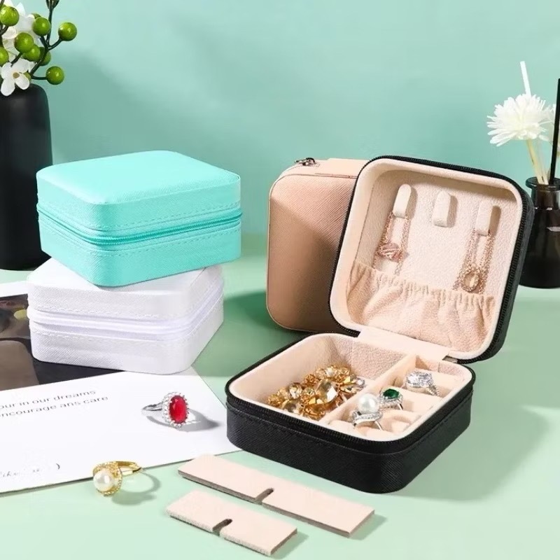 Mini Porta Joias Portátil com Zíper - Organizador Quadrado para Viagem