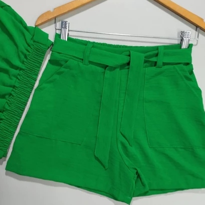 Short Feminino Duna Bermuda Soltinho com Bolso Cintura Alta  ELASTICO SO NA COSTA