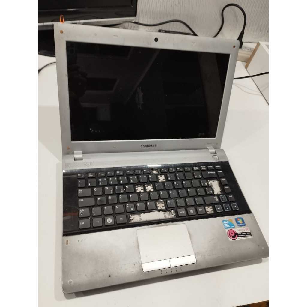 PEÇAS E PARTES NOTEBOOK  SAMSUNG RV411  0200