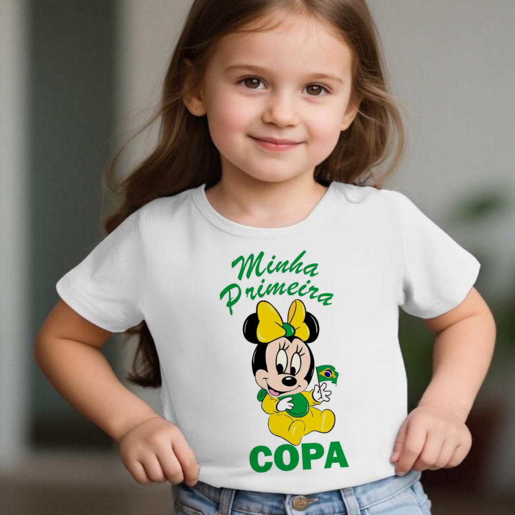 Camiseta Blusa infantil  E ADULTA BRASIL MINHA PRIMEIRA COPA DO MUNDO 2026  Minnie Mickey margarida Boneca lol surprese