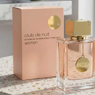 Perfume Feminino Club de Nuit Woman 100ml