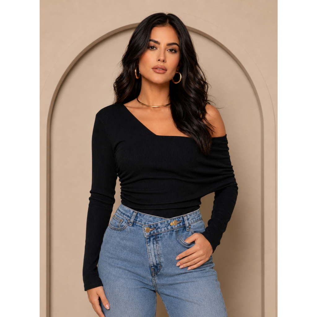 Blusa Feminina Plus Size Straight Size Pala Assimétrica Manga Longa