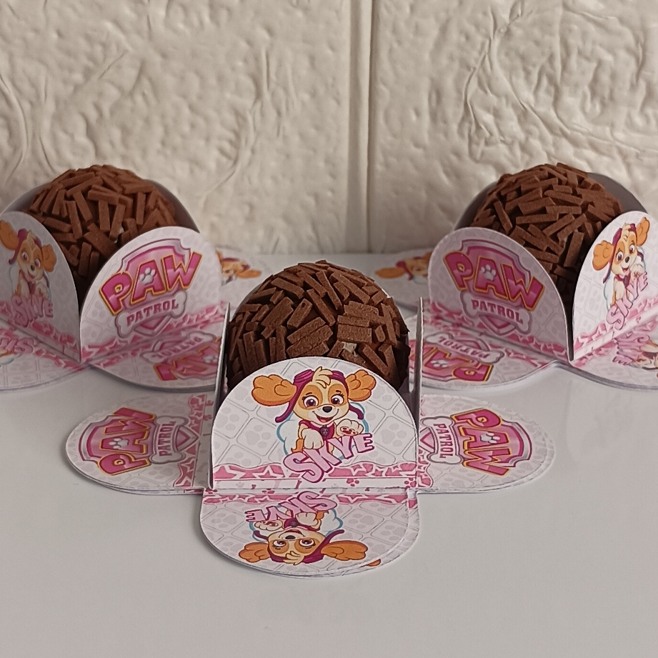 kit 50 á 300 Forminhas 4 Pétalas PATRULHA CANINA SKYE ,para Docinhos,Brigadeiro,Festa Aniversario Infantil